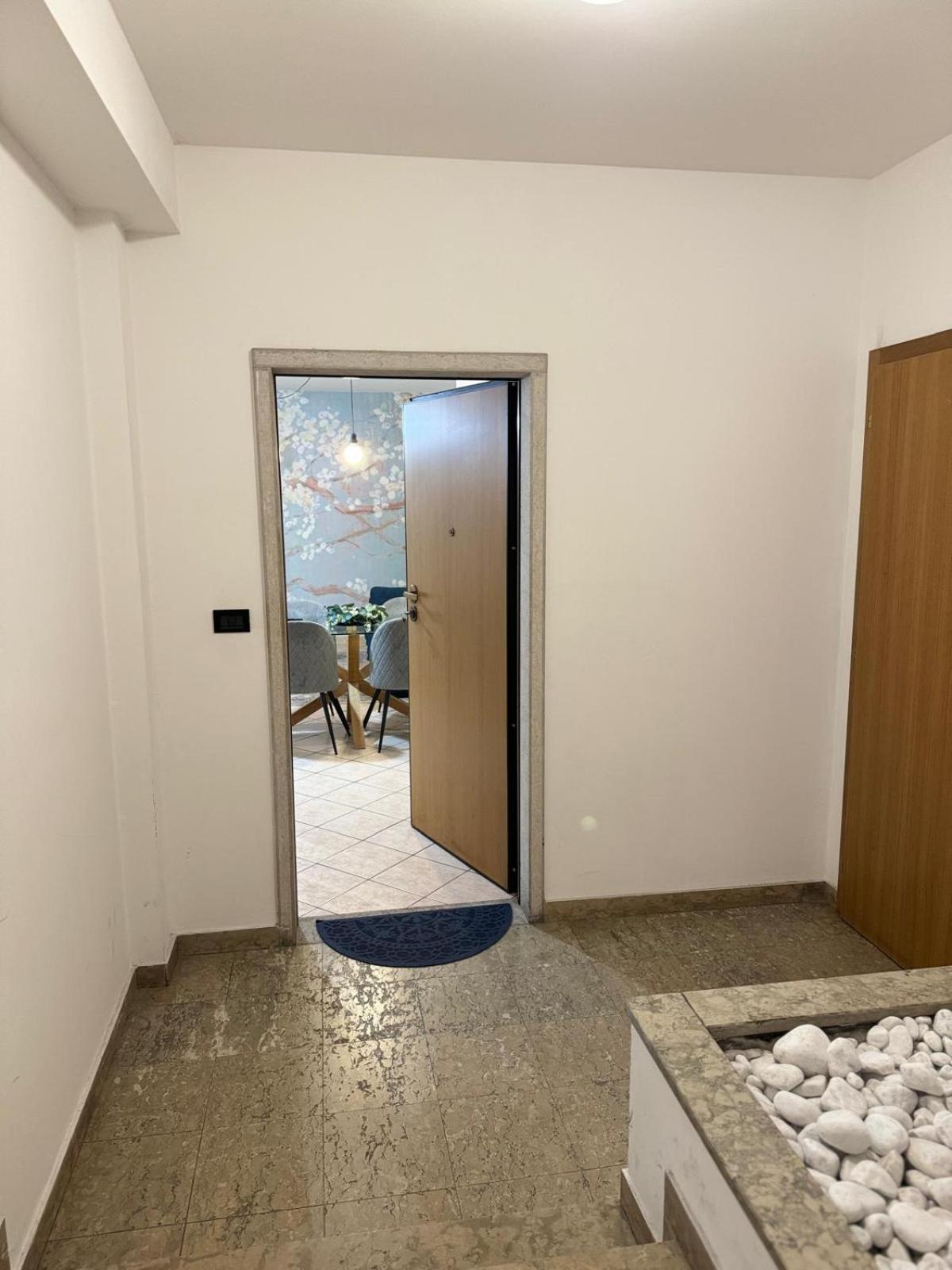 Duomo Nest Entire Apartment Trento Eksteriør bilde